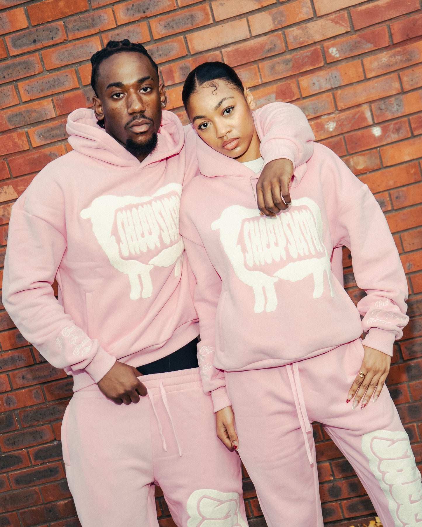 SHEEPSKYN PINK HOODIE🐑🩷